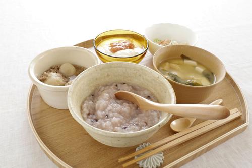 食べやすくした介護食の例