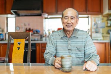 自宅介護って実際どう?メリットや費用、注意点について解説