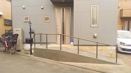 スロープの設置の施工例