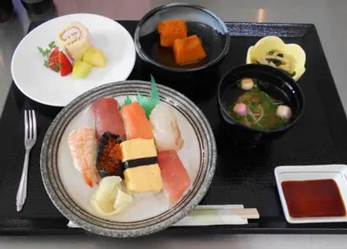 老人ホームの食事例